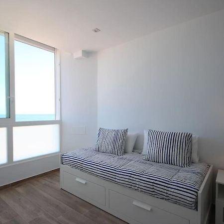 Apartment Las Vistas Beach View, 1 Bedroom Лос Кристианос Экстерьер фото